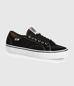 Vans AV Classic Pro Skate Shoes Black/White